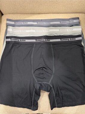 NEW TOMMY JOHN MEN'S ESSENTIAL SKIN MODAL 3 PACK BOXER BRIEFS- Large